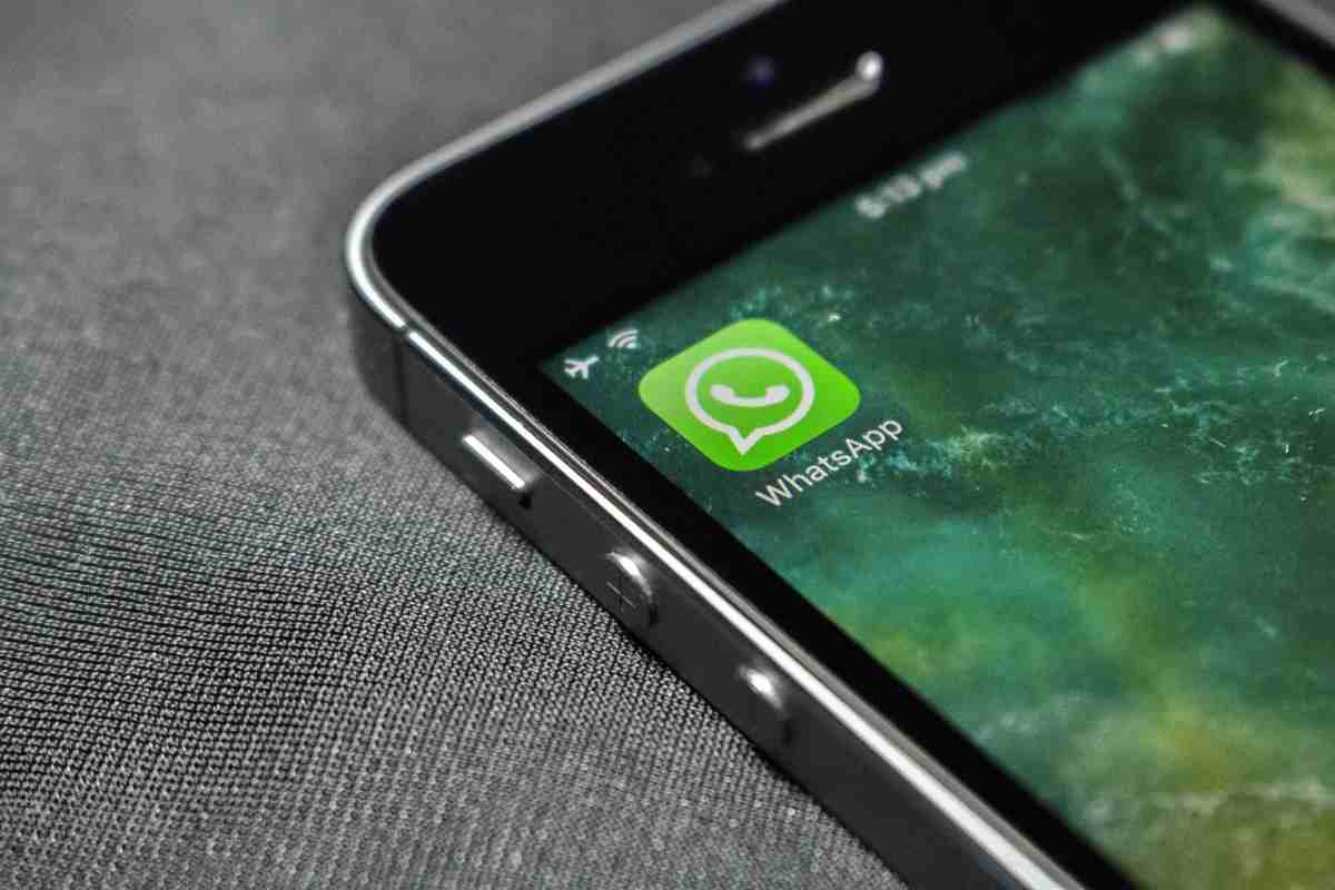 Il trucco per leggere i messaggi eliminati su WhatsApp